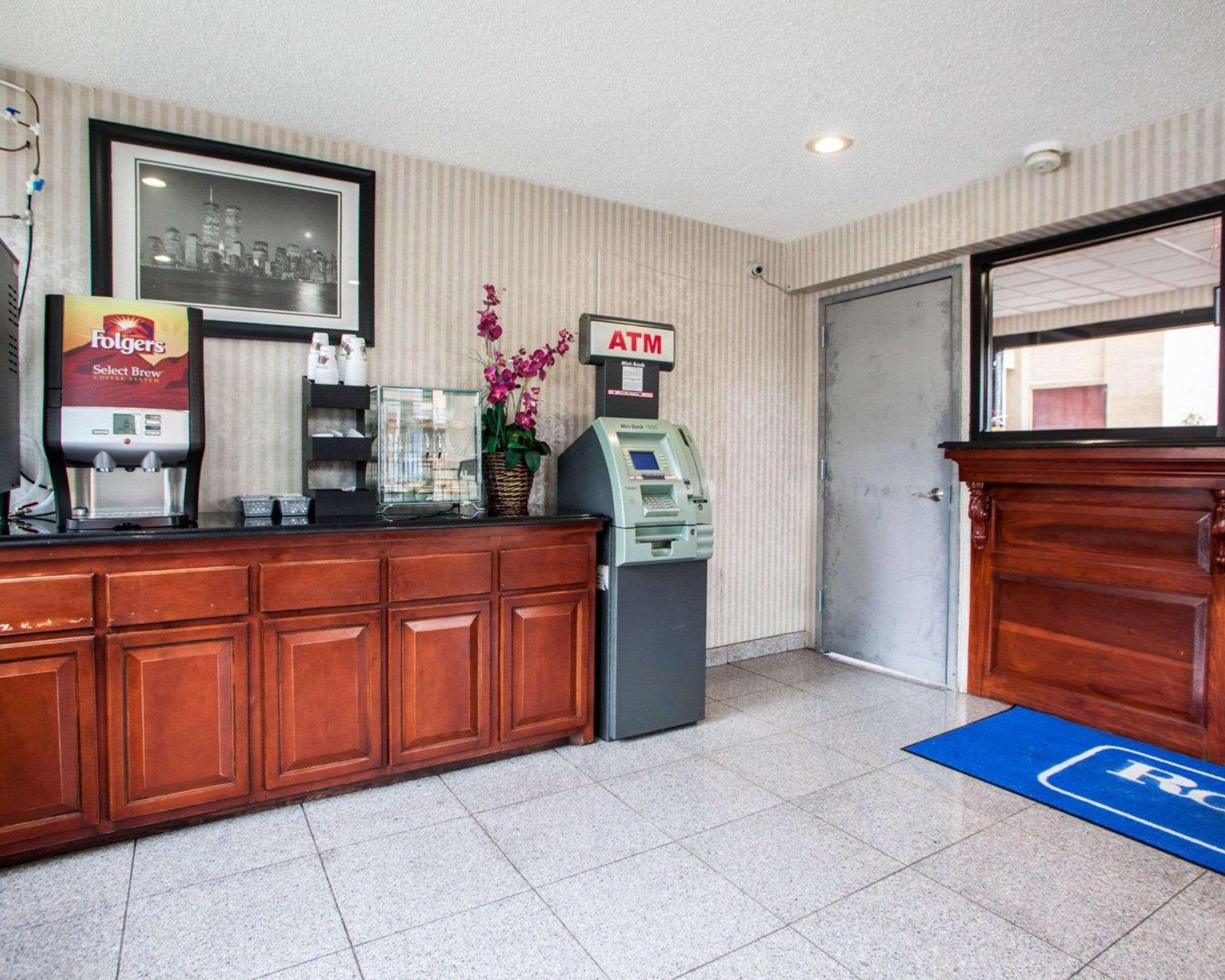 帕特森 罗德威旅馆酒店 外观 照片